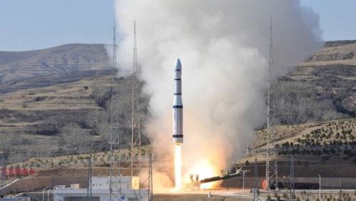 火箭在线精品视频